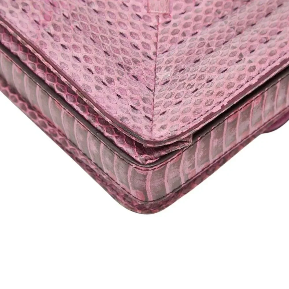 Bottega Veneta delivery duty